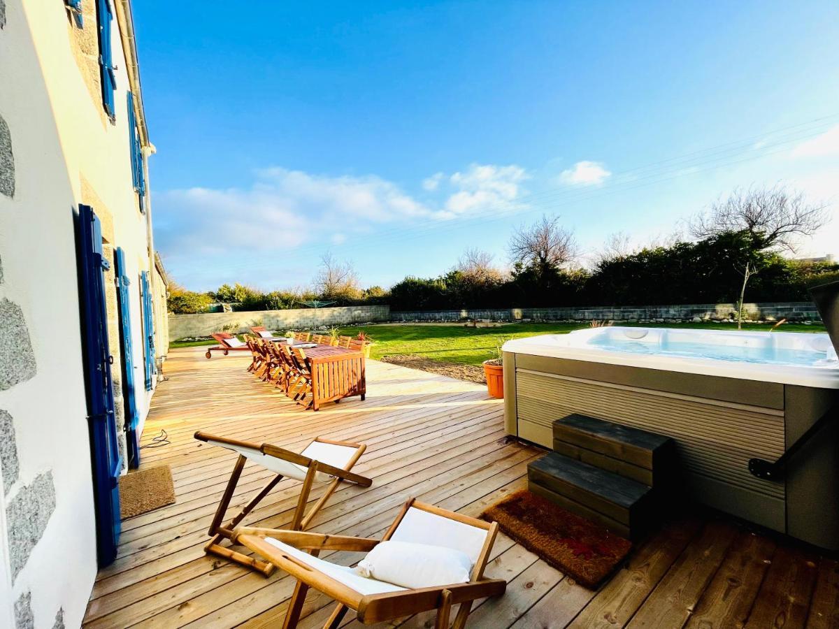 Maison Maillots Et Bigorneaux, 15 Pers, Jacuzzi, 40m De La Holiday home Kerlouan