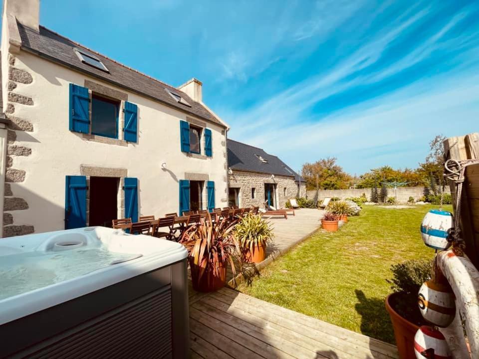 Holiday home Maison Maillots Et Bigorneaux, 15 Pers, Jacuzzi, 40m De La Kerlouan